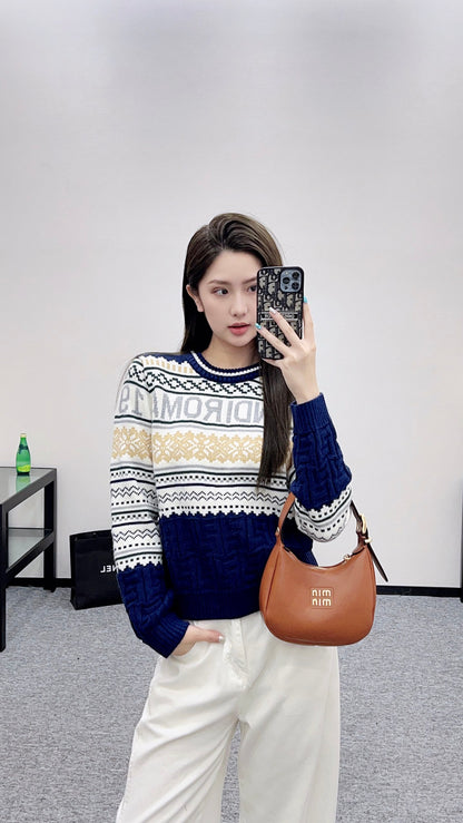 Fe 25 Hook flower round neck pullover sweater