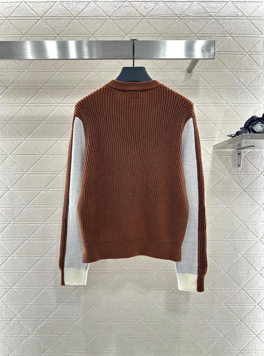 Fe 25 Squirrel jacquard knitted pullover sweater