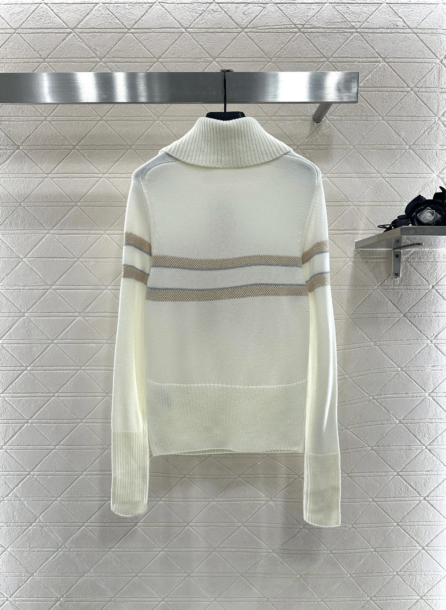 Di 25 Collar Knitted Cashmere Sweater