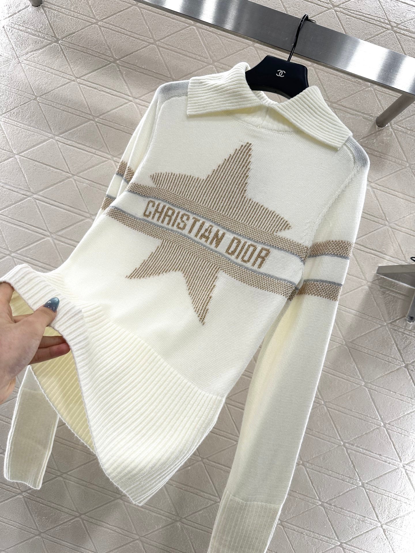 Di 25 Collar Knitted Cashmere Sweater
