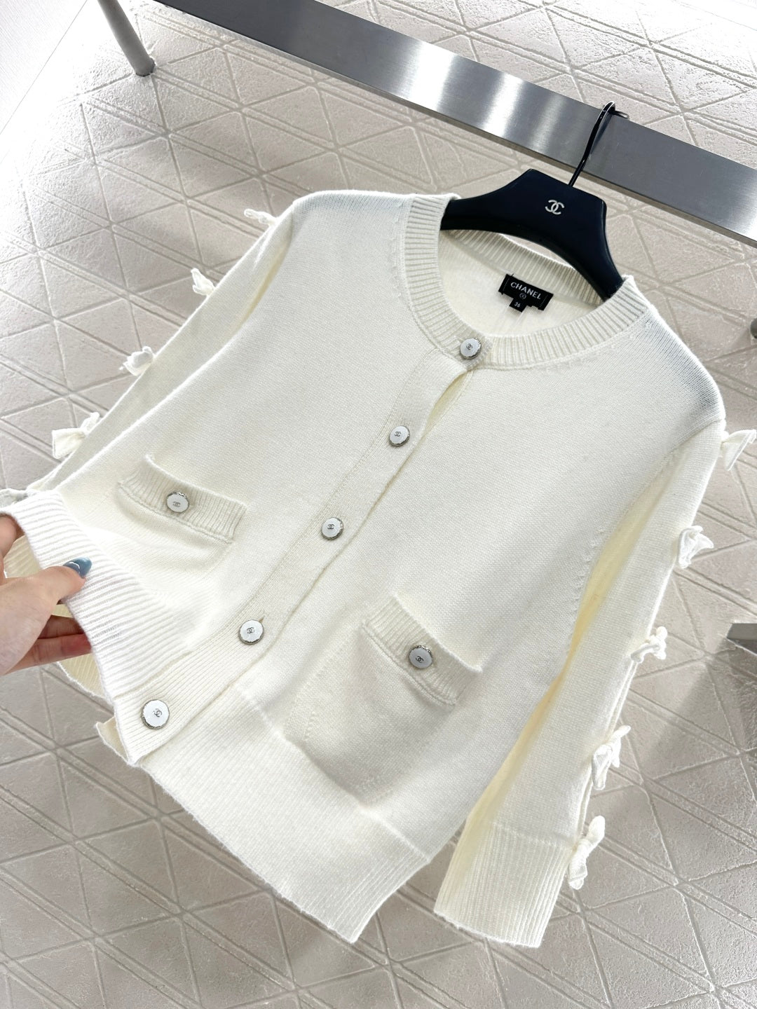 C 25 Bow decoration cashmere knitted cardigan