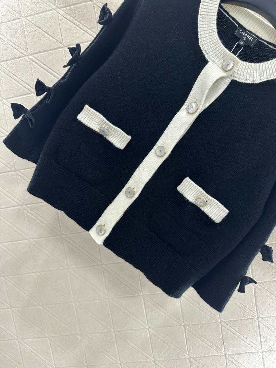 C 25 Bow decoration cashmere knitted cardigan