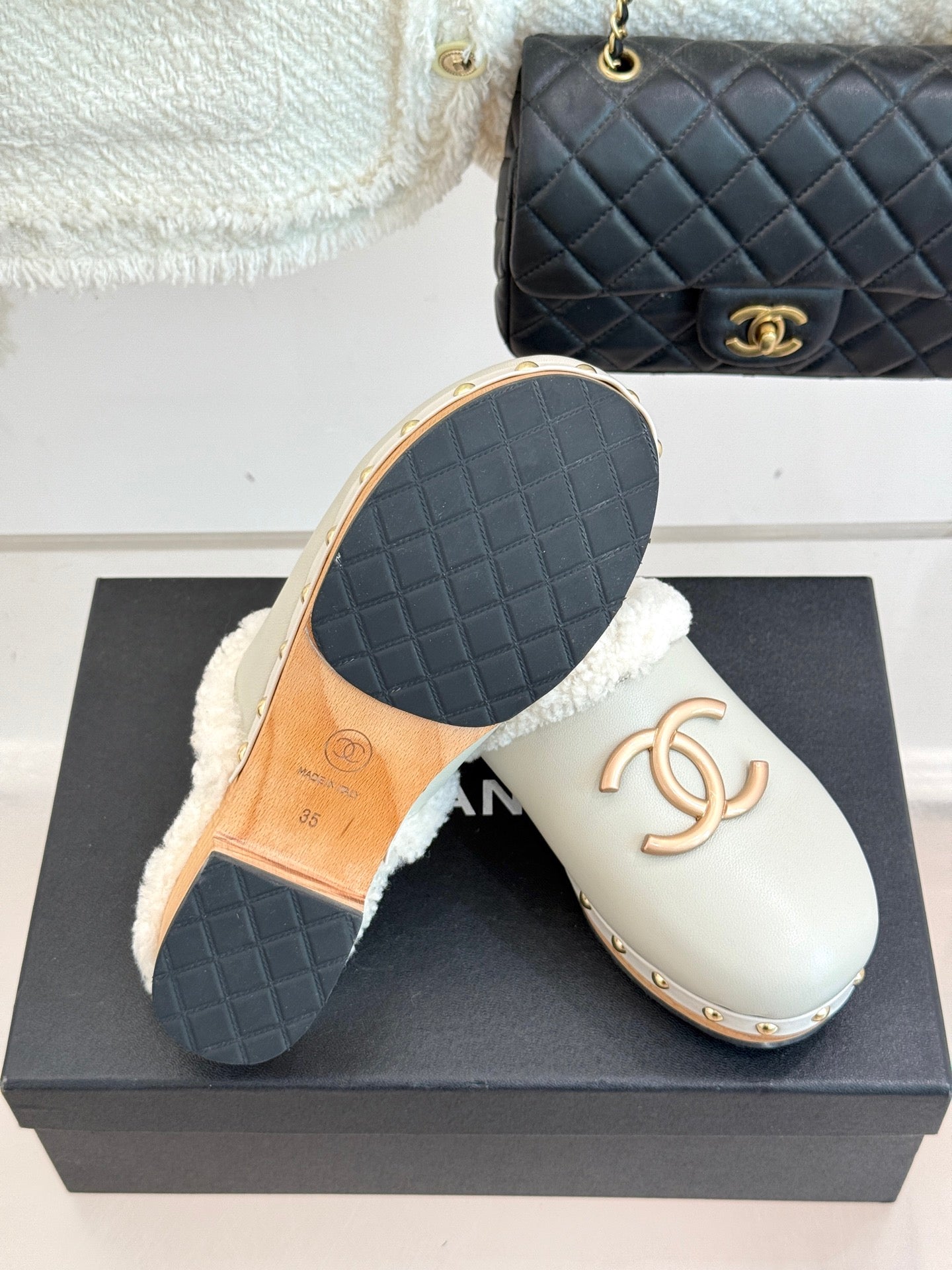 C 25 New Solid Wood Sole Thick-Sole Half Slippers