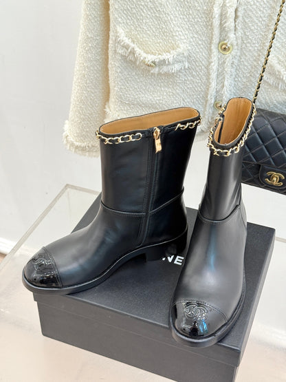C 25 New product chain thick heel short boots