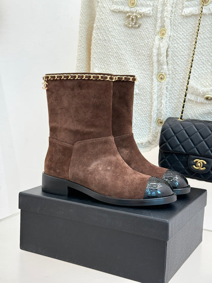 C 25 New product chain thick heel short boots