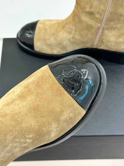C 25 New product chain thick heel short boots