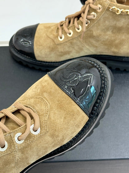 C 25 New product chain thick heel short boots