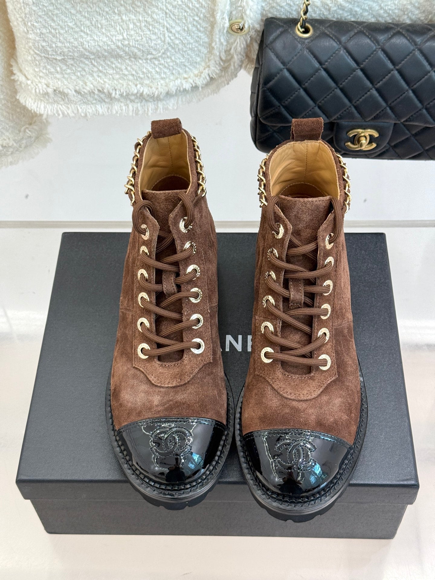 C 25 New product chain thick heel short boots