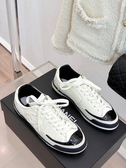 C 25K new casual board shoes and sports shoes(WHITE/SILVER/BLACK)
