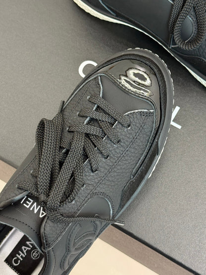 C 25K new casual board shoes and sports shoes(WHITE/SILVER/BLACK)