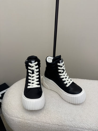 C 25 Thick soled mid top casual shoes（WHITE/NAVY/BLACK）