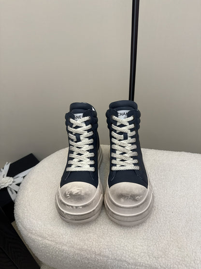 C 25 Make old thick soled mid top casual shoes（WHITE/NAVY/BLACK）