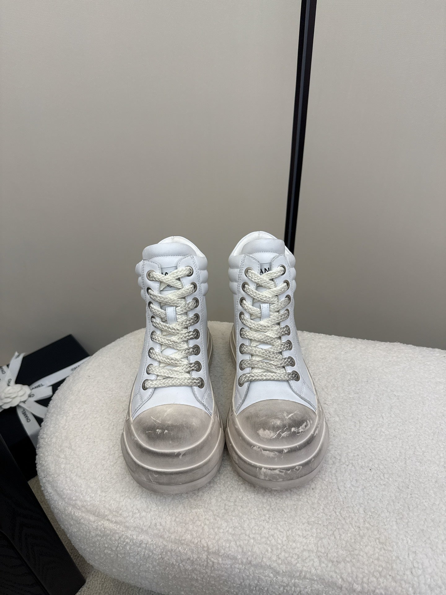 C 25 Make old thick soled mid top casual shoes（WHITE/NAVY/BLACK）