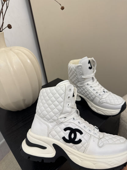 C 25 High top leather casual shoes（WHITE/BLACK）