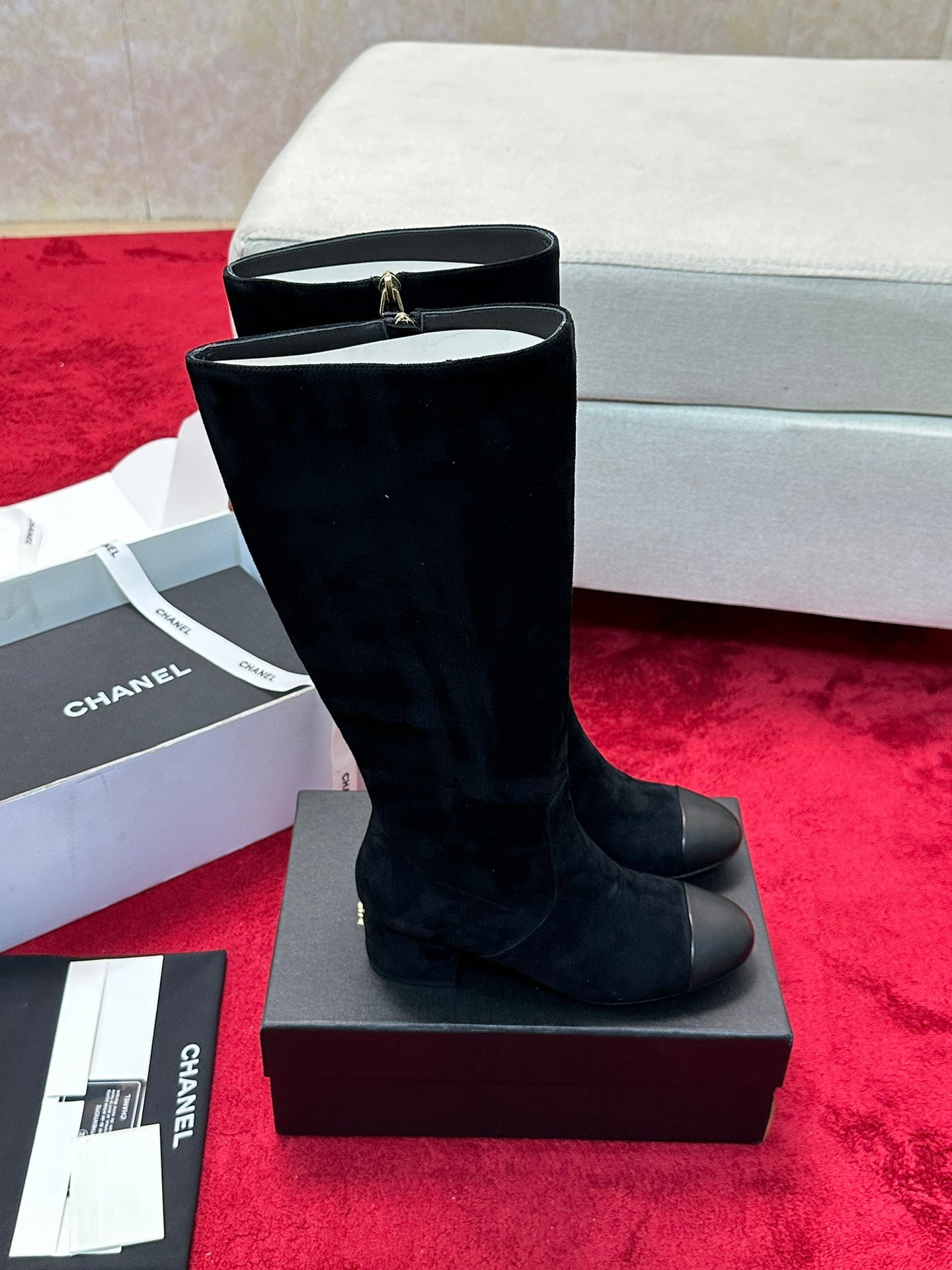 C 25 New fashionable sheepskin boots