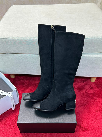 C 25 New fashionable sheepskin boots