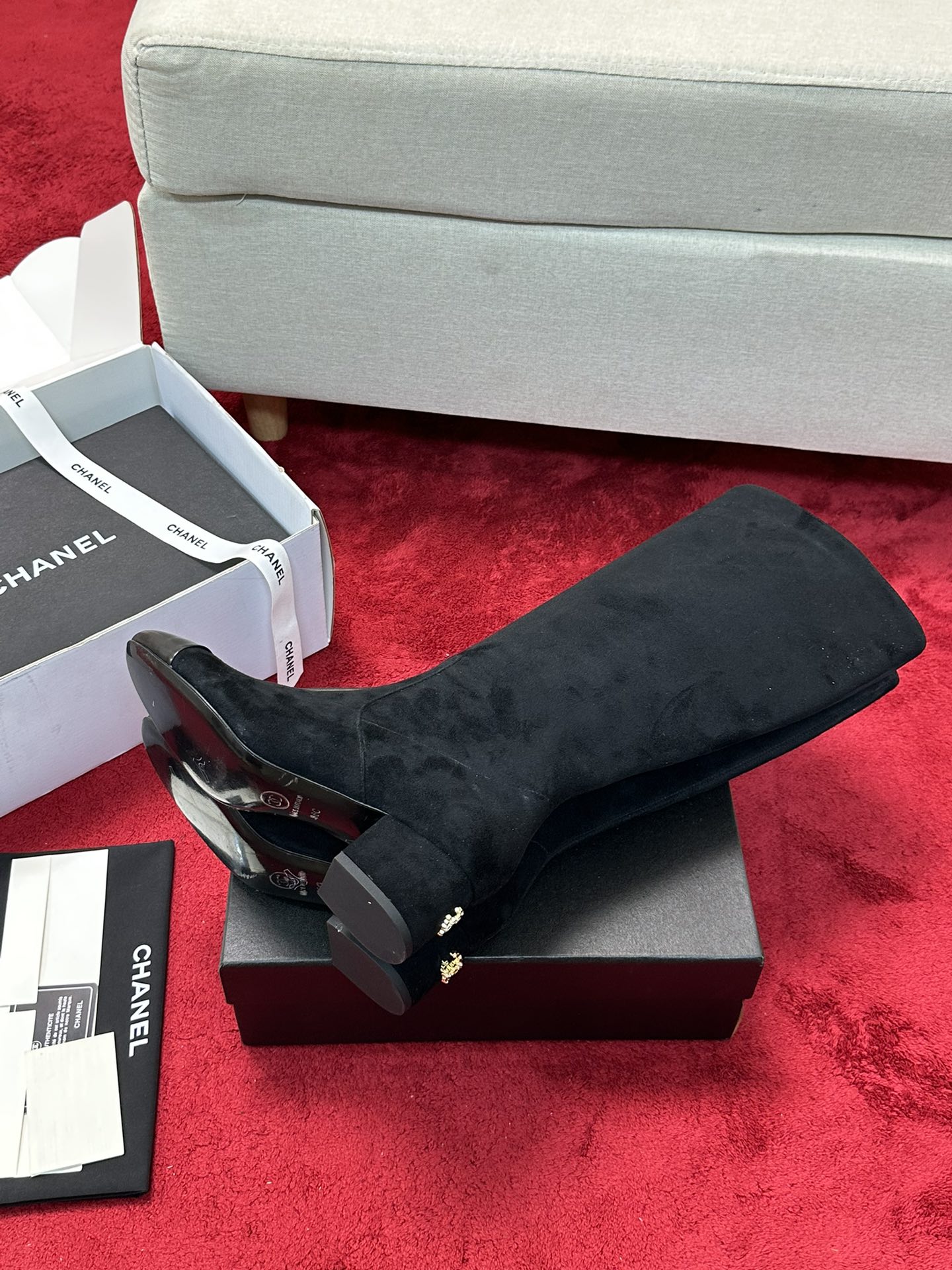 C 25 New fashionable sheepskin boots