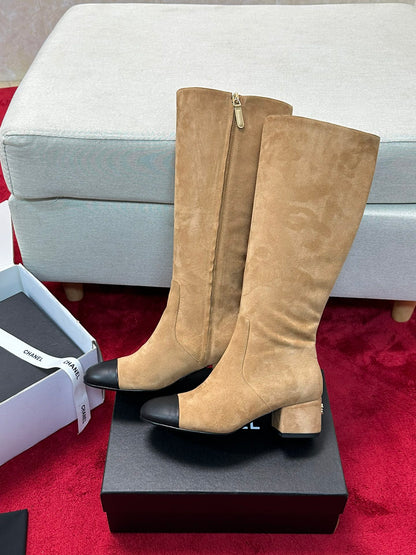 C 25 New fashionable sheepskin boots