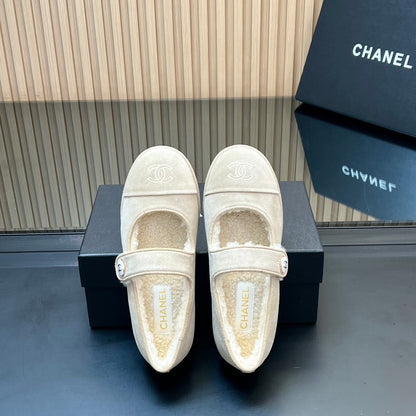 C 25 Mary Jane's lamb wool shoes (black, gray, white)