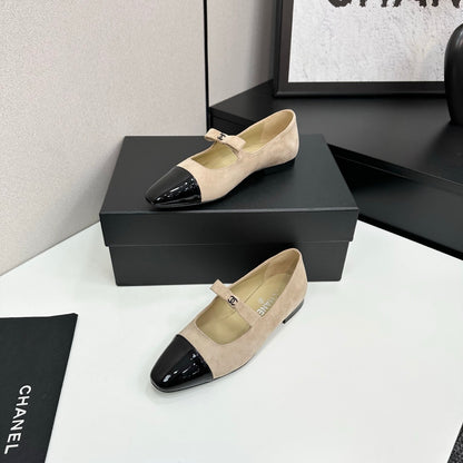C 25 Pointed painted flat shoes (pink, yellow, green, beige)