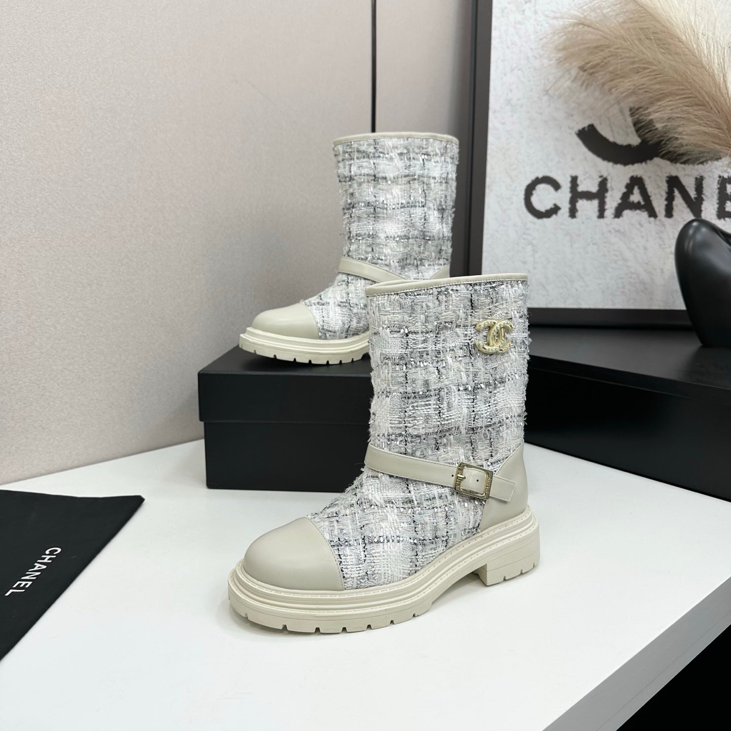 C 25 Cowhide and cloth lined mid calf boots（WHITE/BLACK/YELLOW）