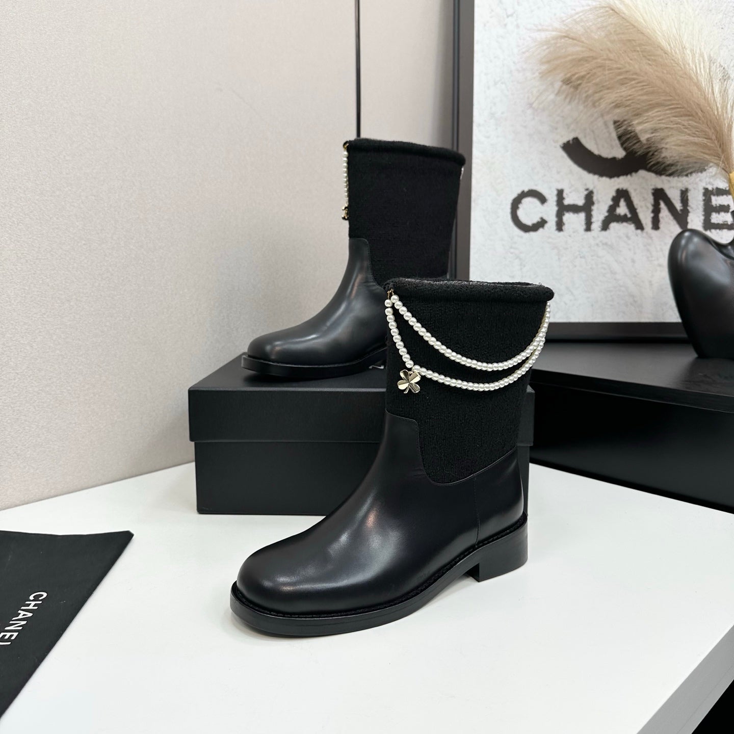 C 25 Pearl necklace decoration, thick soled short boots（GRAY/BLACK）