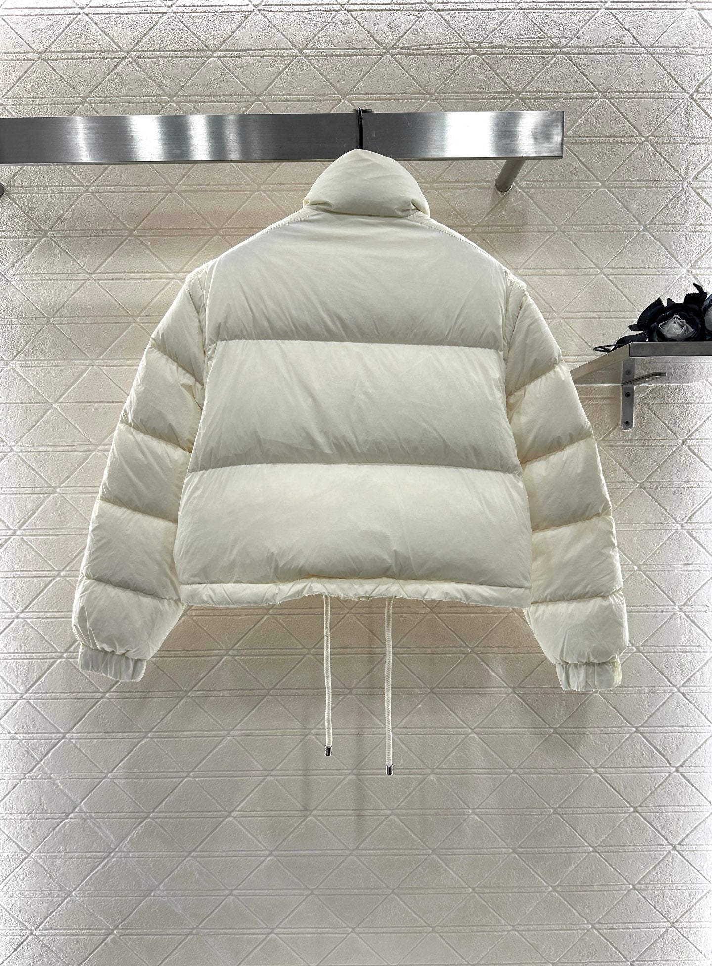 Mon 25 Detachable sleeve vest down jacket