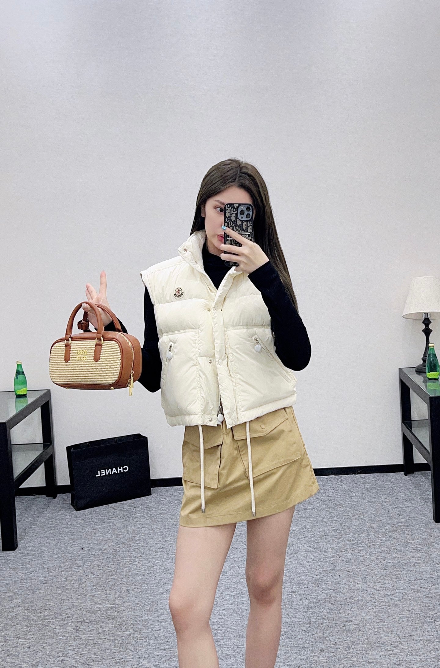 Mon 25 Detachable sleeve vest down jacket