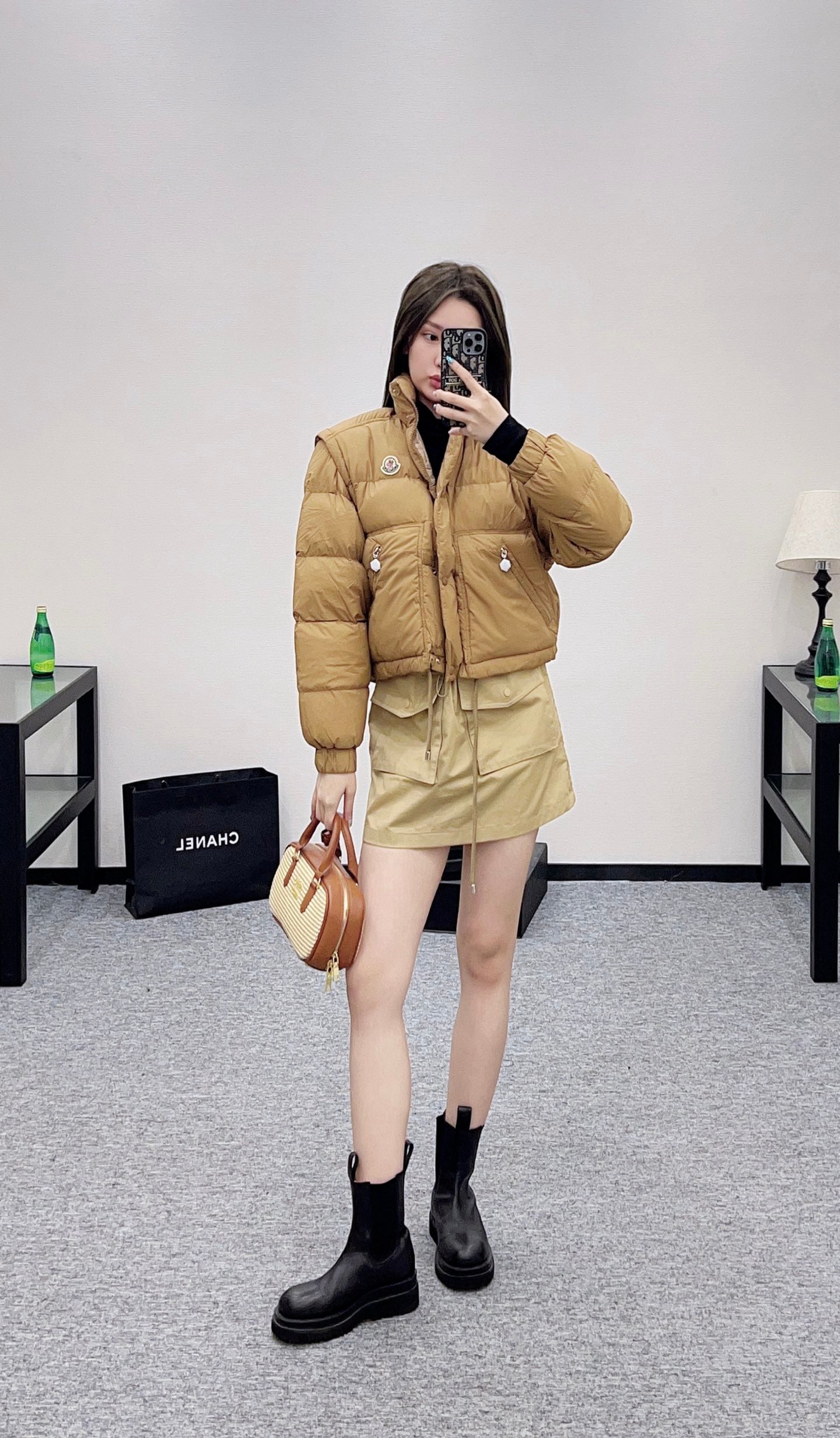 Mon 25 Detachable sleeve vest down jacket