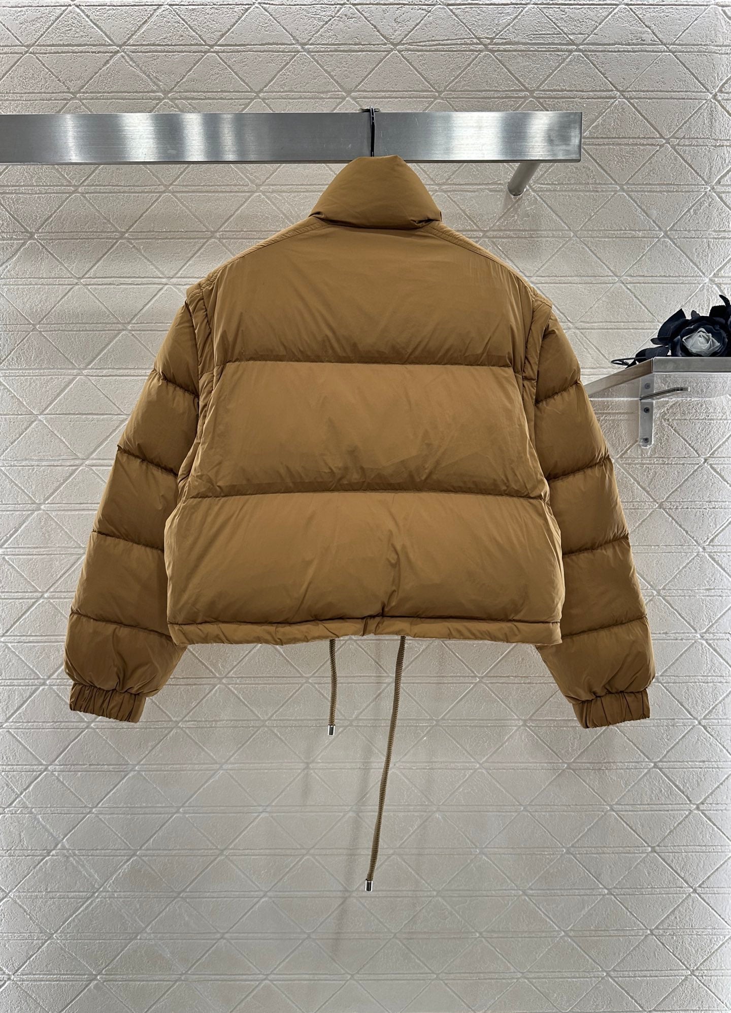 Mon 25 Detachable sleeve vest down jacket