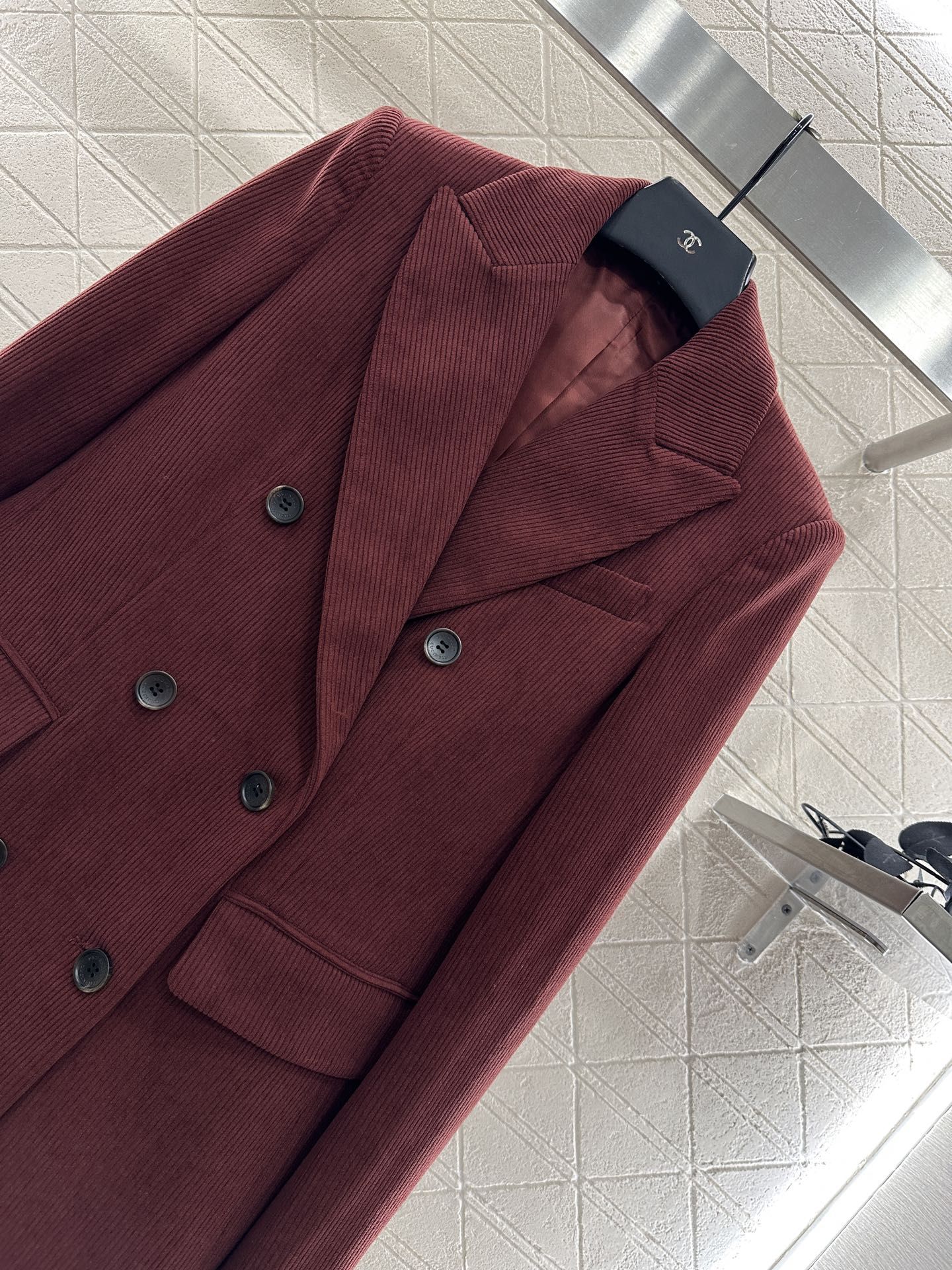 Bru 25 Corduroy lapel double breasted suit