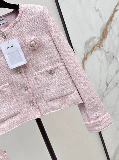 C 25 Girly pink short woven jacket（Lotus Button）