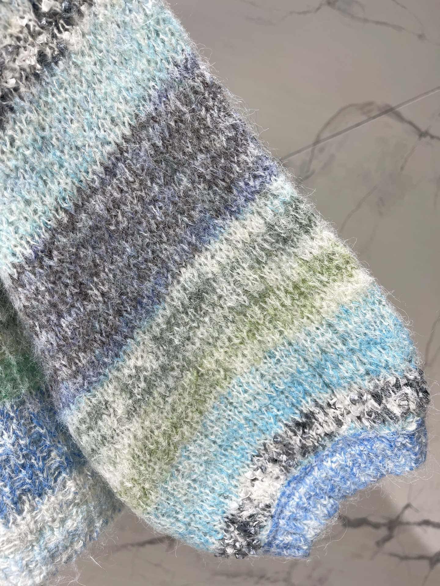 C 25 Gradient-panel mohair loose sweater