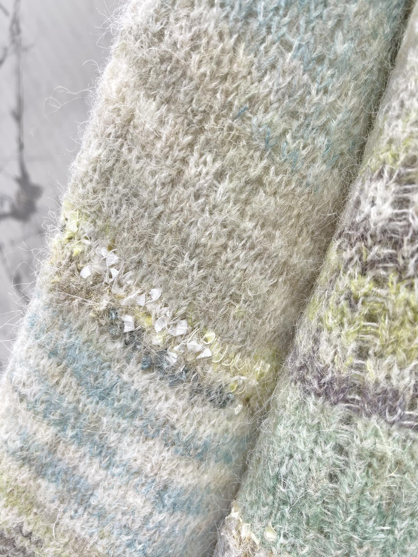 C 25 Gradient-panel mohair loose sweater