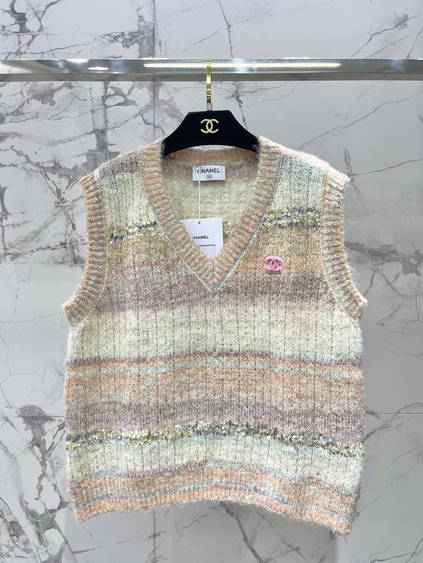 C 25 Gradient mohair vest