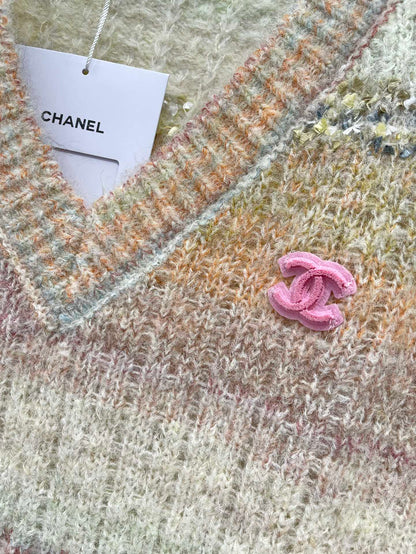 C 25 Gradient mohair vest