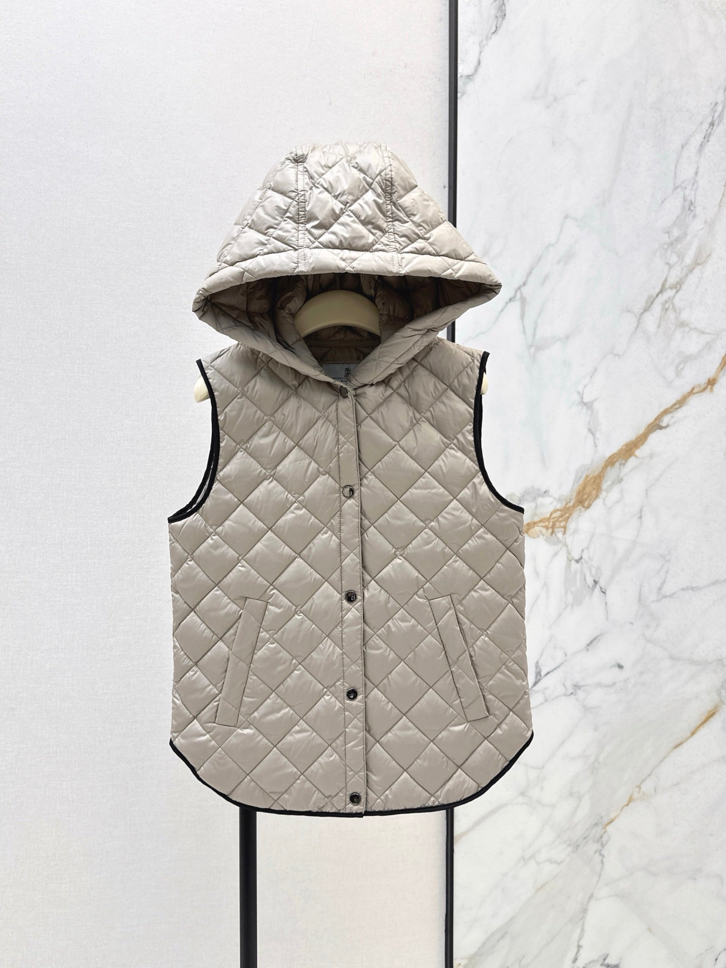 Bru 25 New Diamond Hooded Down Vest Jacket