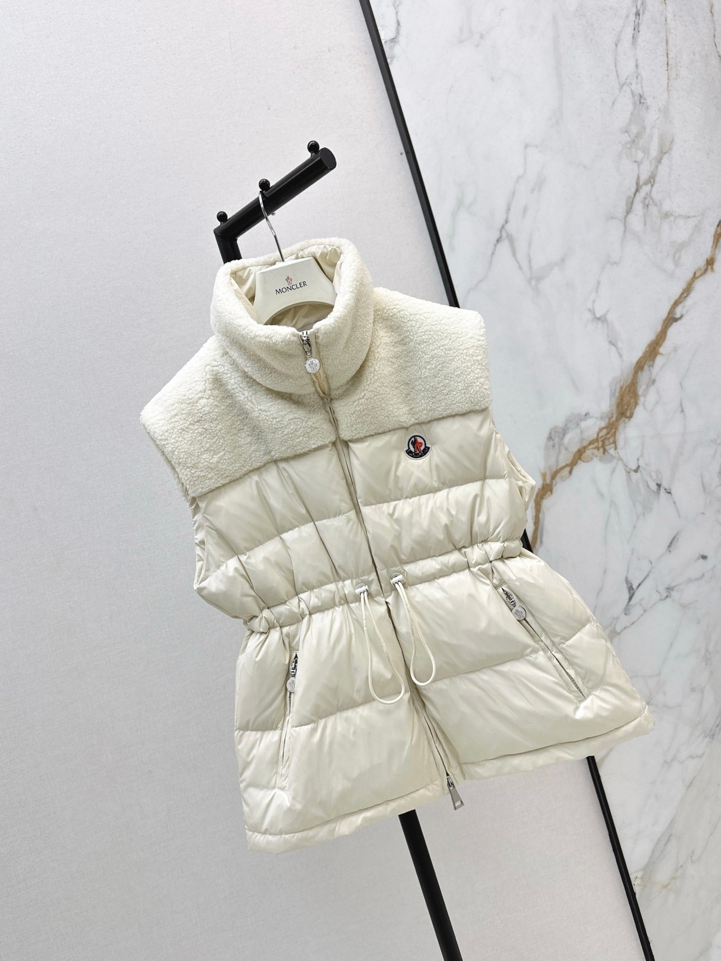 Mon 25 New environmentally friendly lambswool down jacket vest(White/Black)