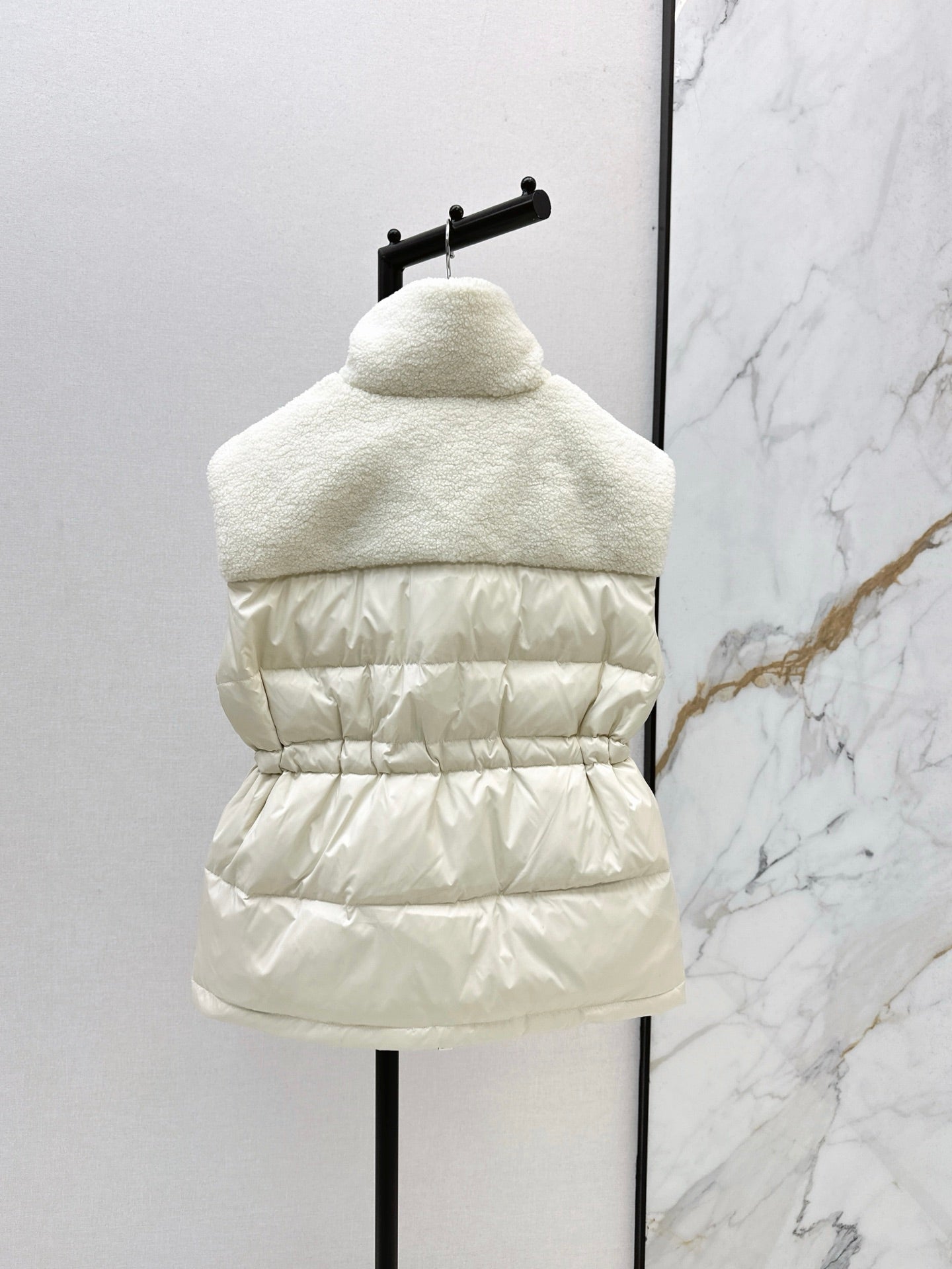 Mon 25 New environmentally friendly lambswool down jacket vest(White/Black)