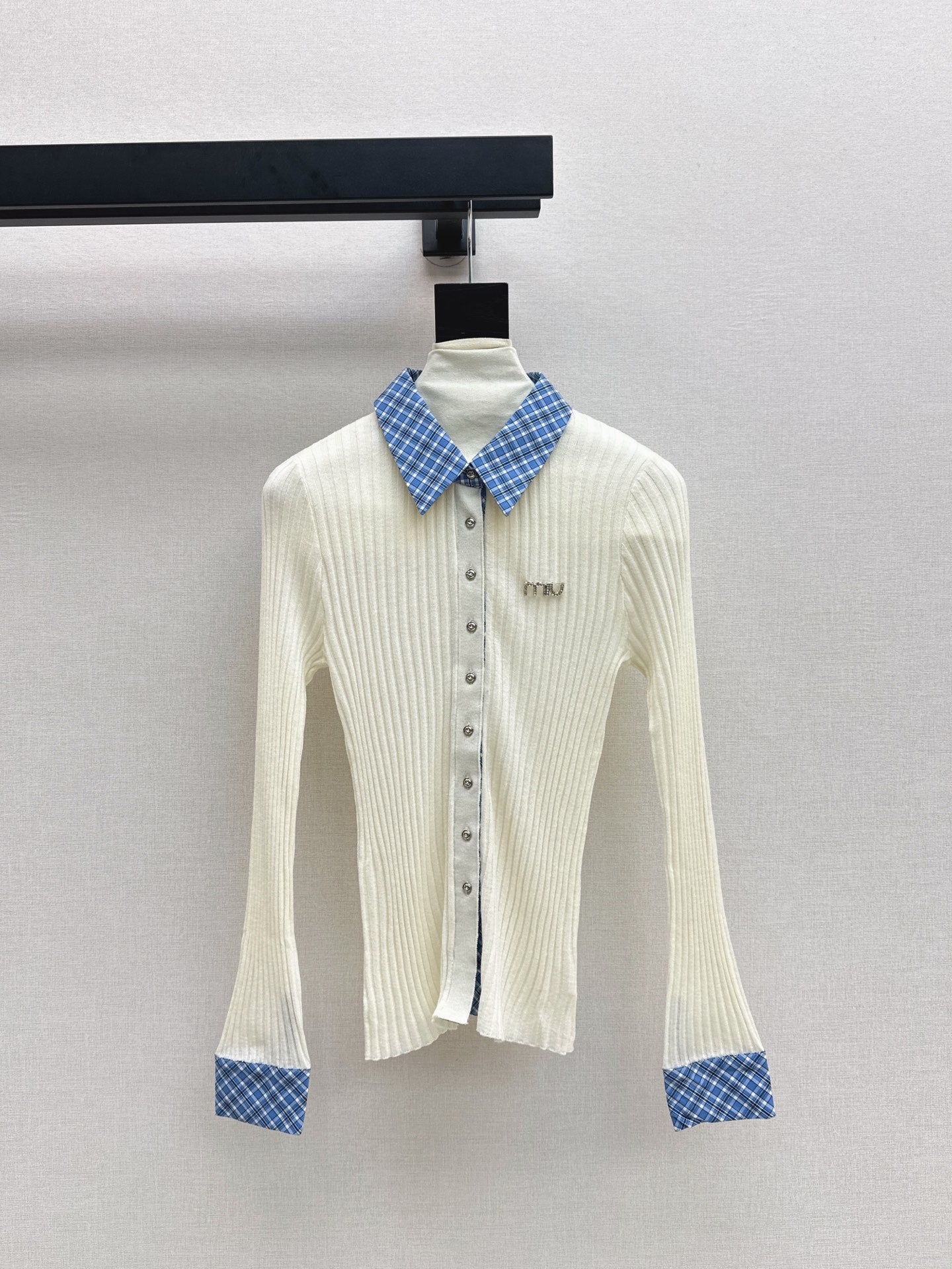 Mi 25 New plaid stitching fake two-piece sweater(WHITE/BLACK)