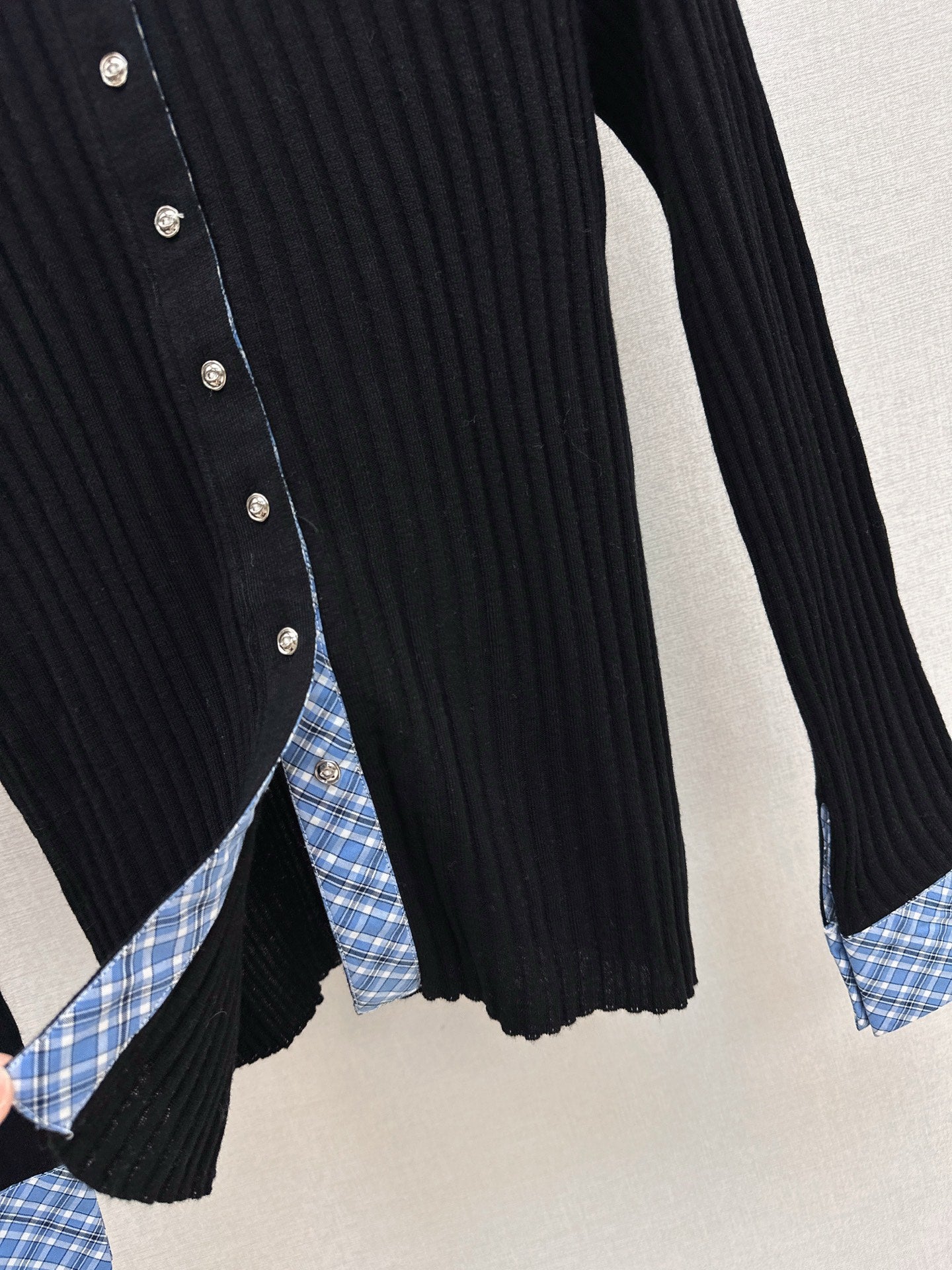 Mi 25 New plaid stitching fake two-piece sweater(WHITE/BLACK)