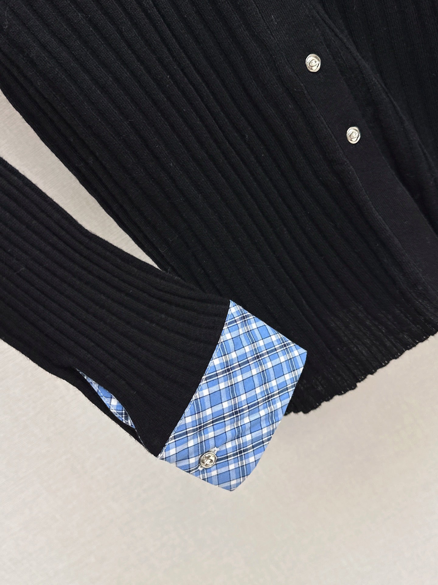 Mi 25 New plaid stitching fake two-piece sweater(WHITE/BLACK)