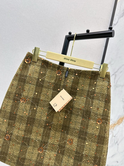 Mi 25 Plaid Series Beaded Sequin Shorts