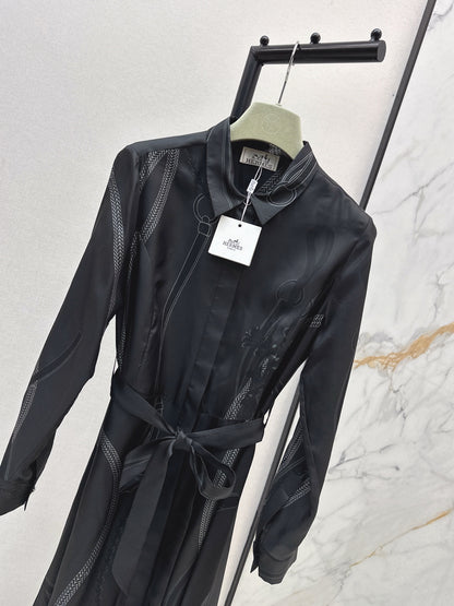 He 25 Positioned print silk dress