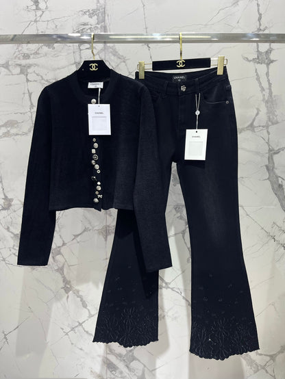 C 25 Multi-button decorative high-end black knitted wool cardigan