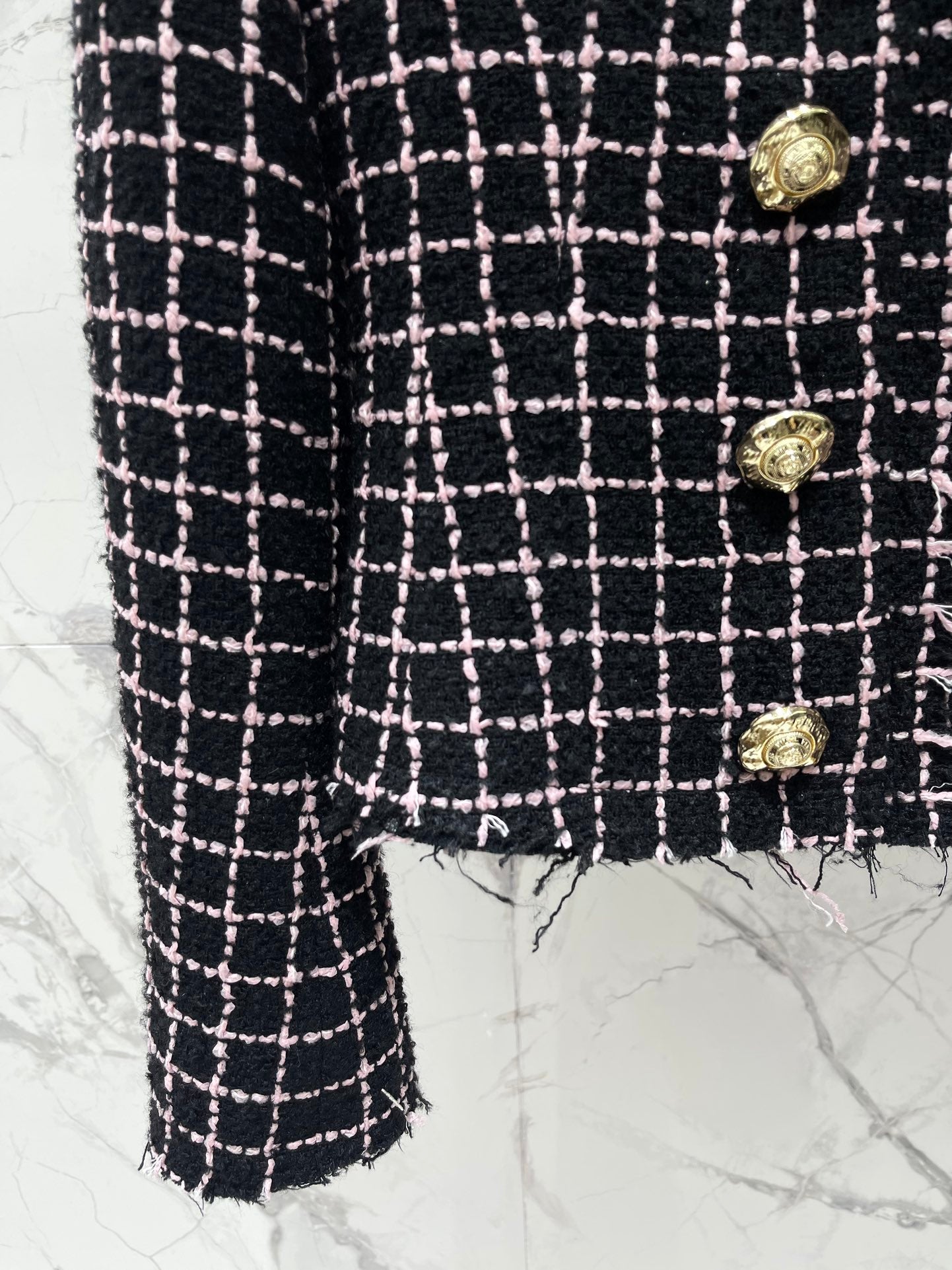 Bal 25 New gold-button tweed suit