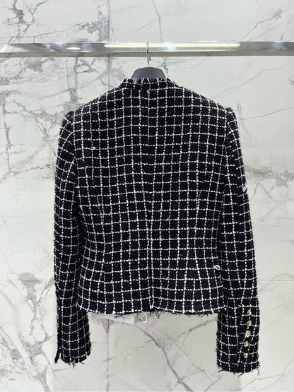 Bal 25 New gold-button tweed suit