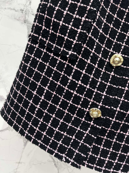 Bal 25 New gold-button tweed suit