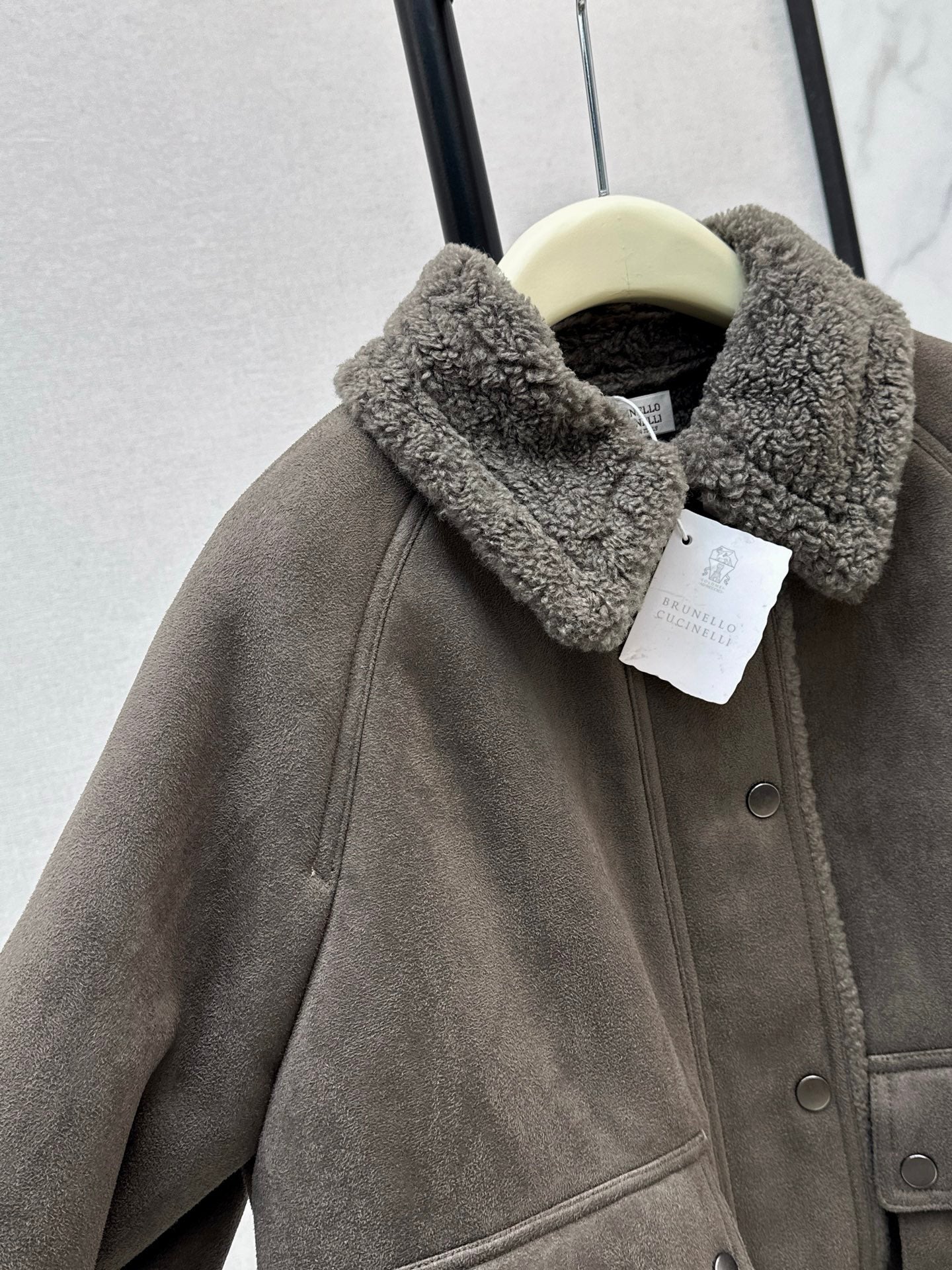 Lor 25 New eco-friendly faux fur coat