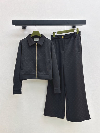 Gu 25 Embossed logo jacket and elastic waist trousers set(KHAKI/BLACK)